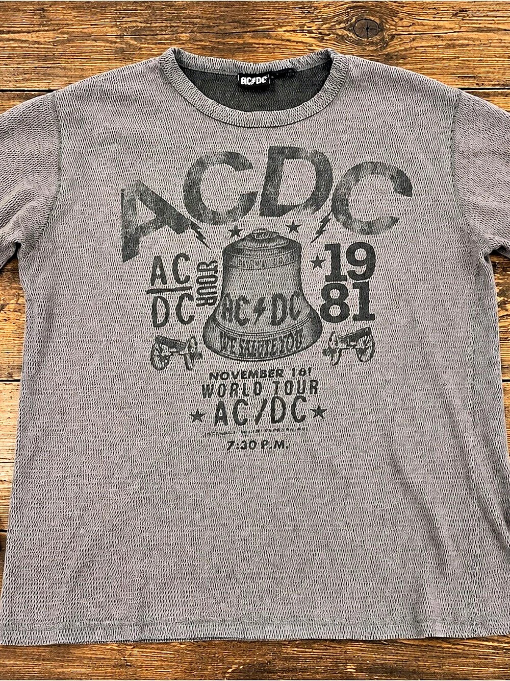 AC/DC AC/DC World Tour Long Sleeve Graphic Tee in Gray